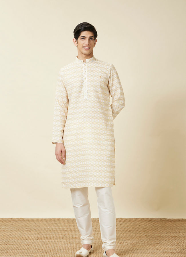 alt message - Manyavar Men Tea Green Harlequin Printed Casual Kurta image number 2