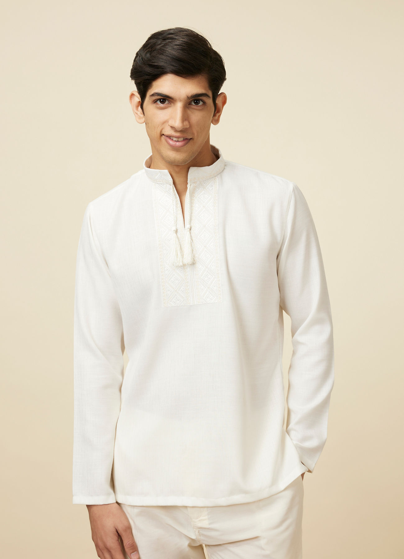 Manyavar Men Ivory White Embroidered Neckline Short Kurta