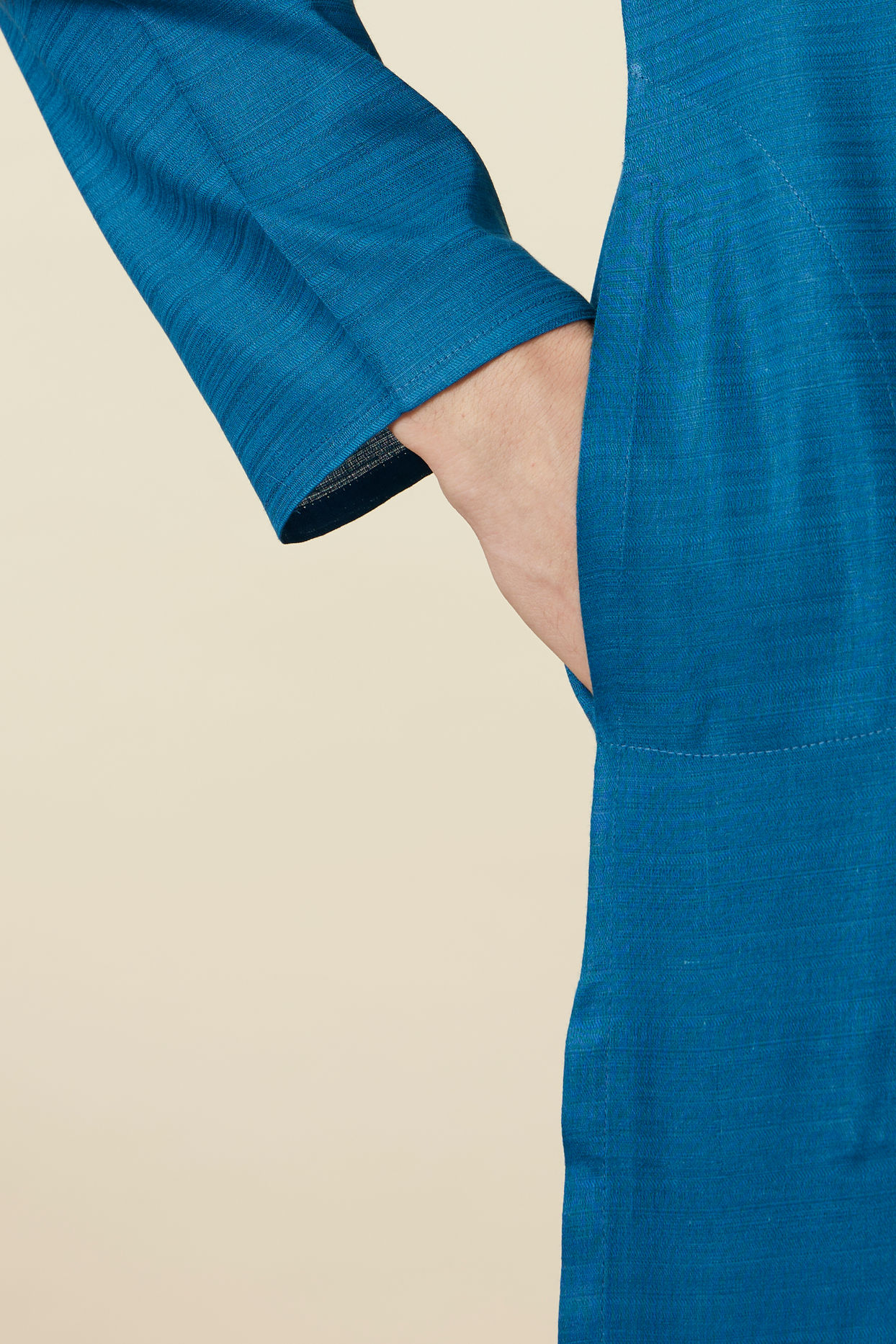 Manyavar Men Brilliant Blue Embroidered Neckline Kurta Set