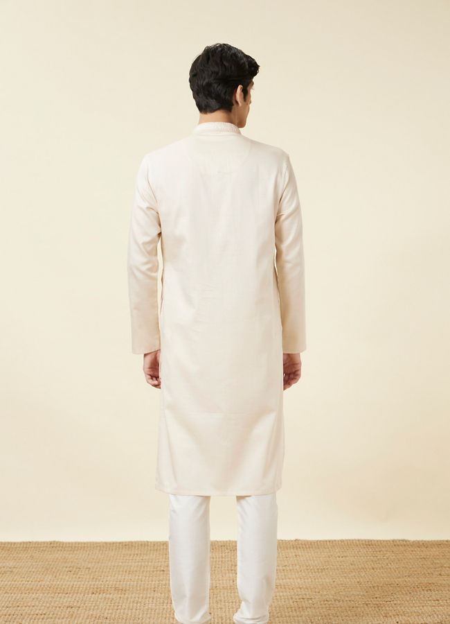 alt message - Manyavar Men Ivory White Embroidered Neckline Kurta Set image number 5