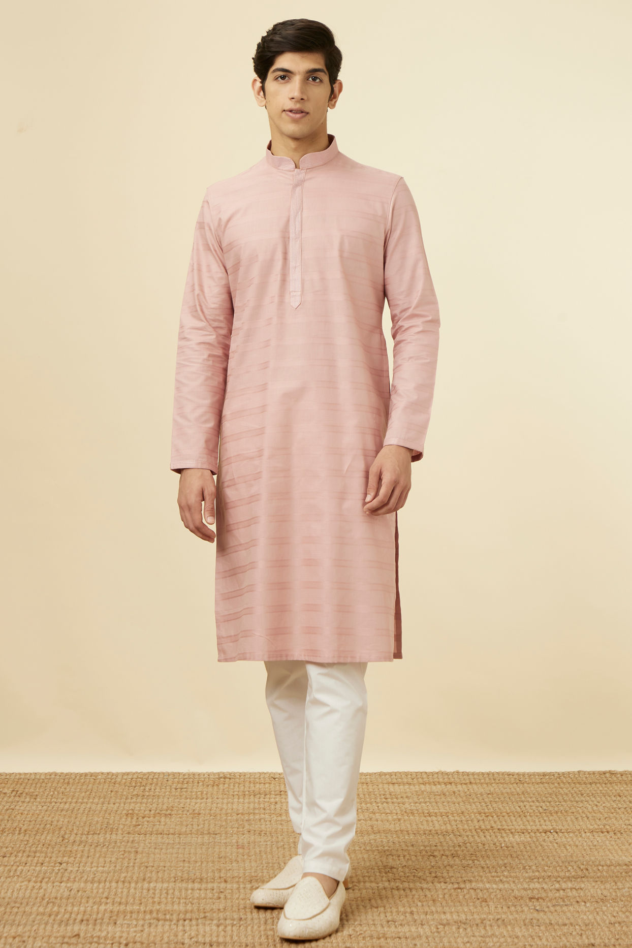 alt message - Manyavar Men Rosewater Pink Horizontal Striped Kurta Set image number 2