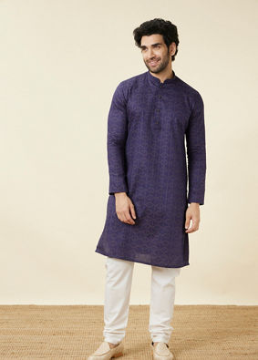 alt message - Manyavar Men Deep Blue Linear Patterned Casual Kurta image number 2