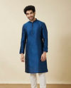 alt message - Manyavar Men Ultramarine Blue Multi Patterned Kurta Set image number 2