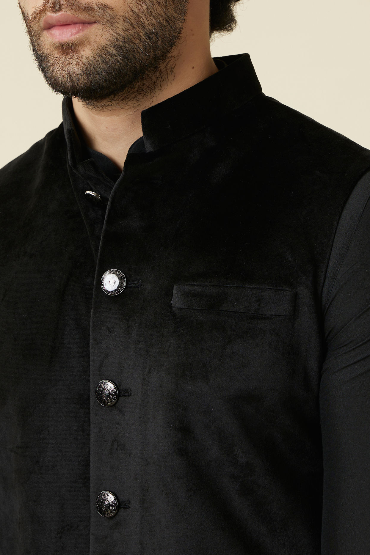 alt message - Manyavar Men Kohl Black Self Patterned Indo Western Jacket image number 2