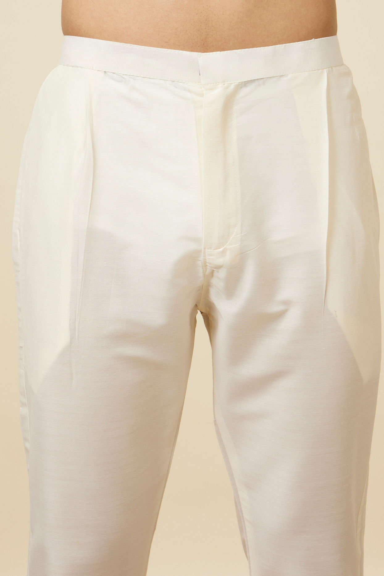 alt message - Manyavar Men Cream Pencil Cut Trousers image number 3