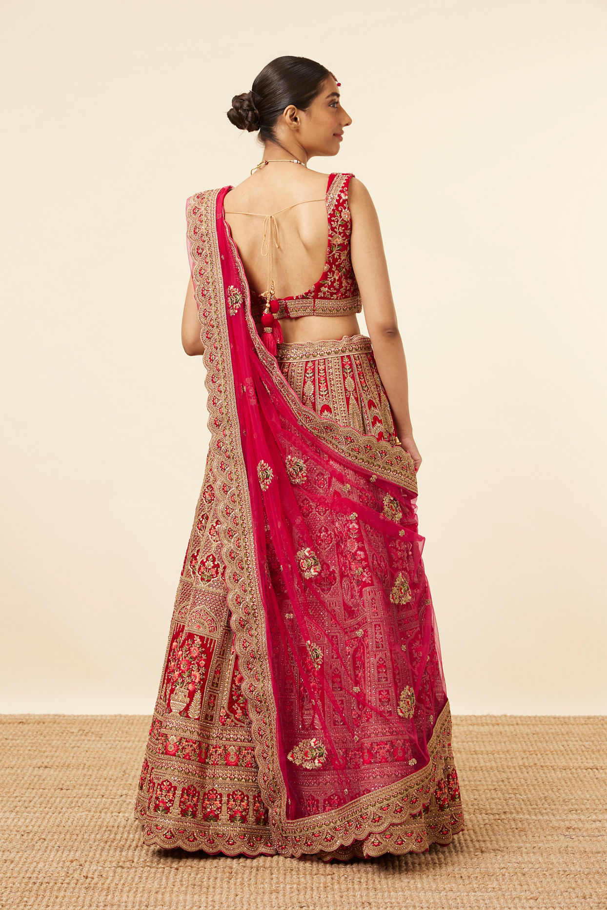 Mohey Women Rani Floral Patterned Bridal Lehenga