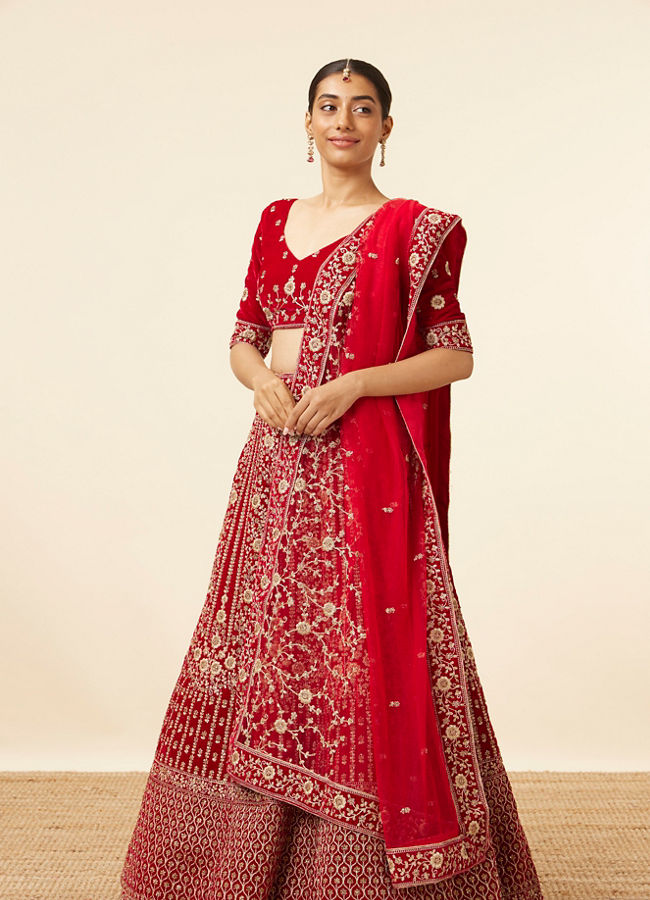 Mohey Women Red Velvet Stone Work Zari Bridal Lehenga