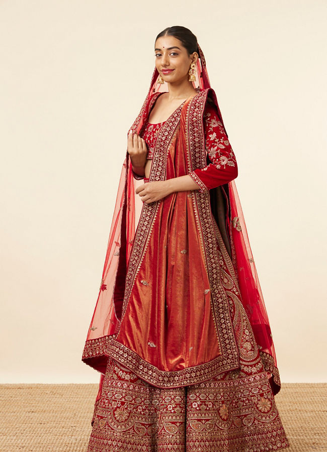 Manyavar hot sale bridal lehengas