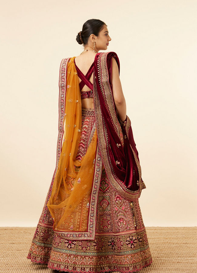 Manyavar wedding outlet lehengas