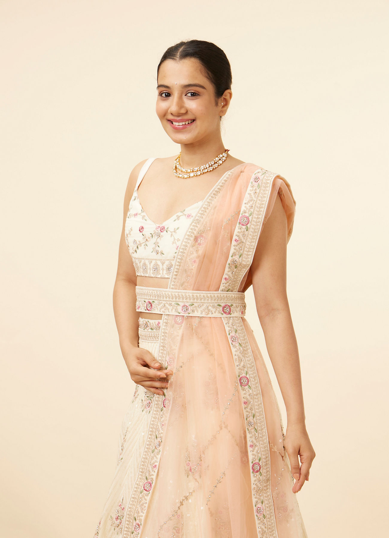 Mohey Women Enchanting Cream Floral Embroidered Lehenga