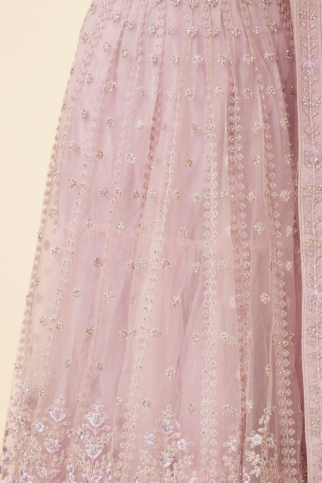 Mohey Women Purple Net Embellished Lehenga