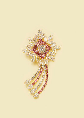 Manyavar Men Dusty Pink Elegance Brooch