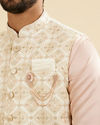 Manyavar Men Dazzling Dusty Pink Brooch image number 0