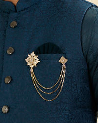 Manyavar Men Golden Celebration Brooch