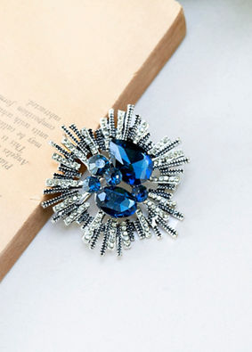 Manyavar Men Regal Dark Blue Festive Brooch