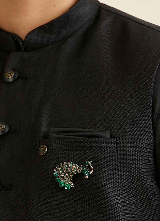 Manyavar Men Emerald Exotic Brooch