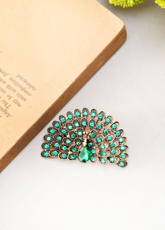 Manyavar Men Dark Green Exquisite Brooch