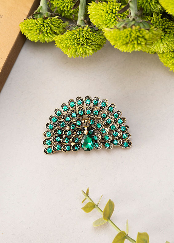 Manyavar Men Dark Green Exquisite Brooch