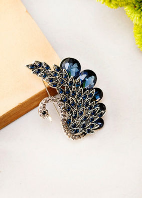 Manyavar Men Blue Galaxy Brooch