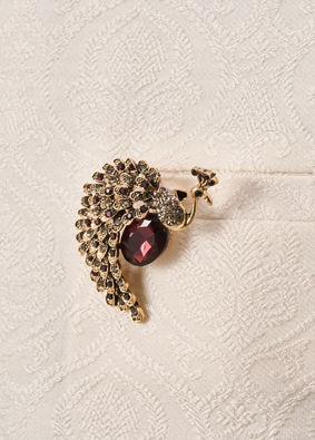 Manyavar Men Brown Brooch with Peacock Design