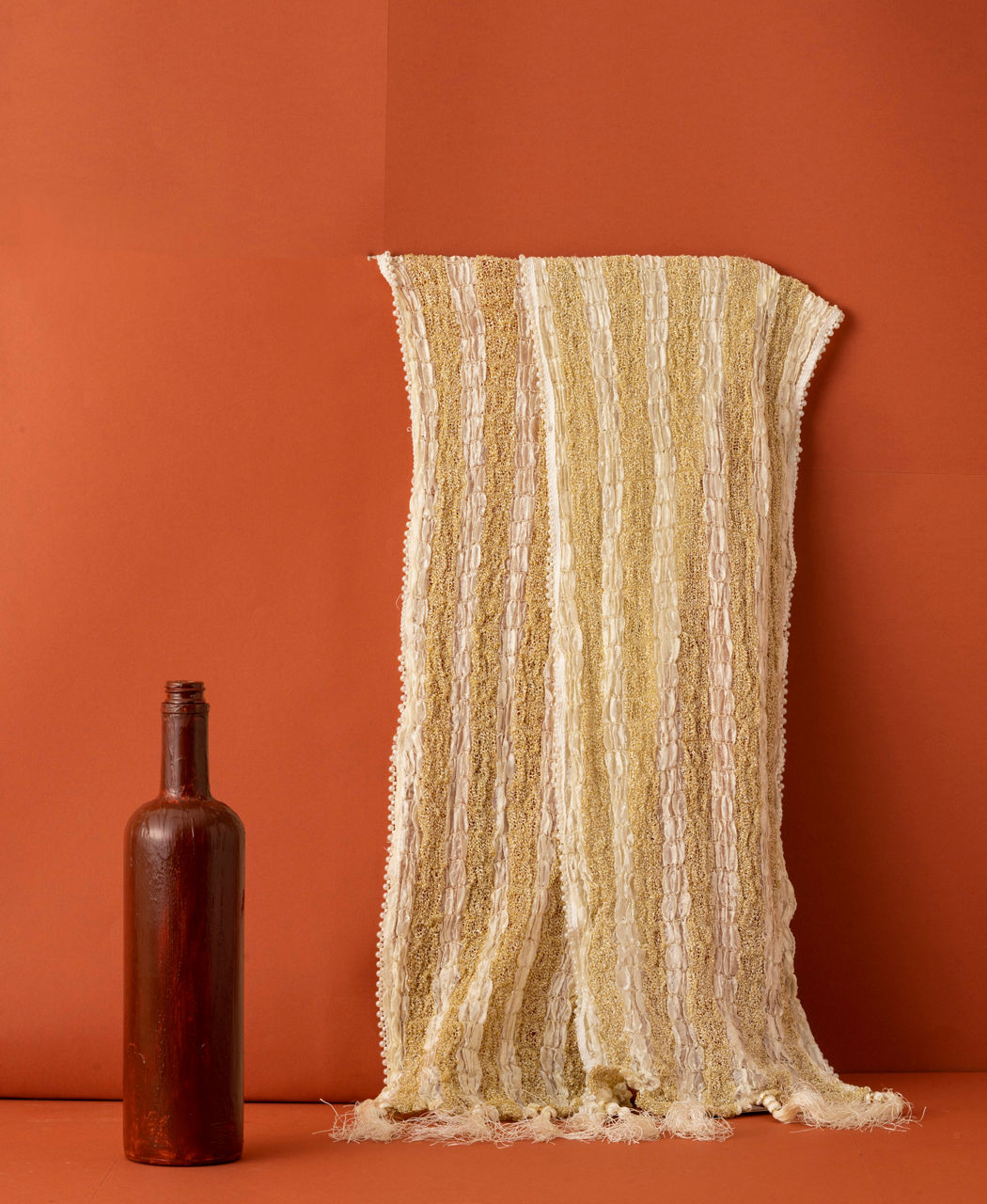 Manyavar Men Pearl White and Gold Traditional Stole