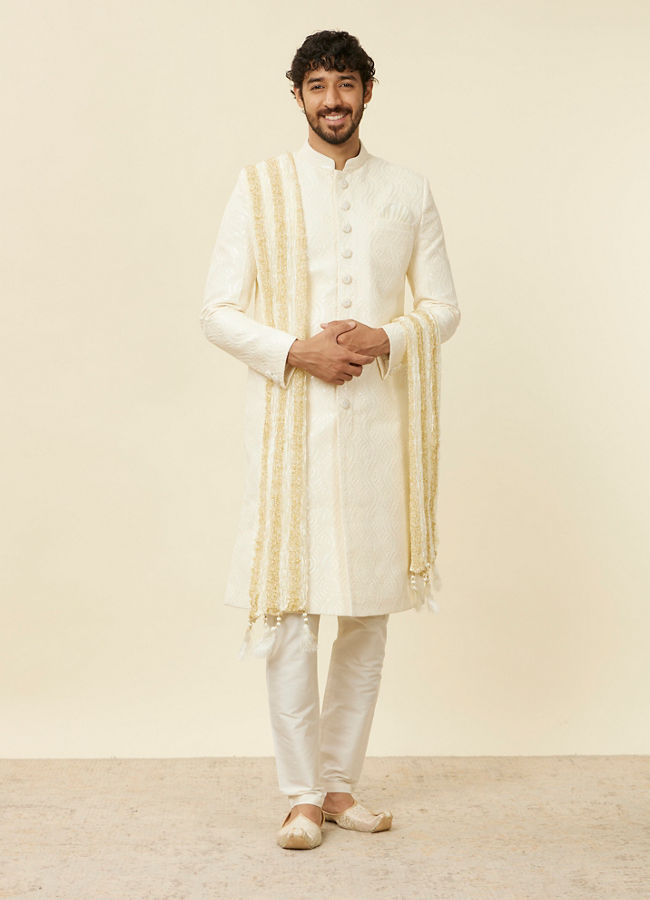 alt message - Manyavar Men Pearl White and Gold Traditional Stole image number 2