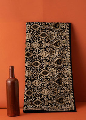 Manyavar Men Clasic Dark Blue Paisley Embroidered Dupatta