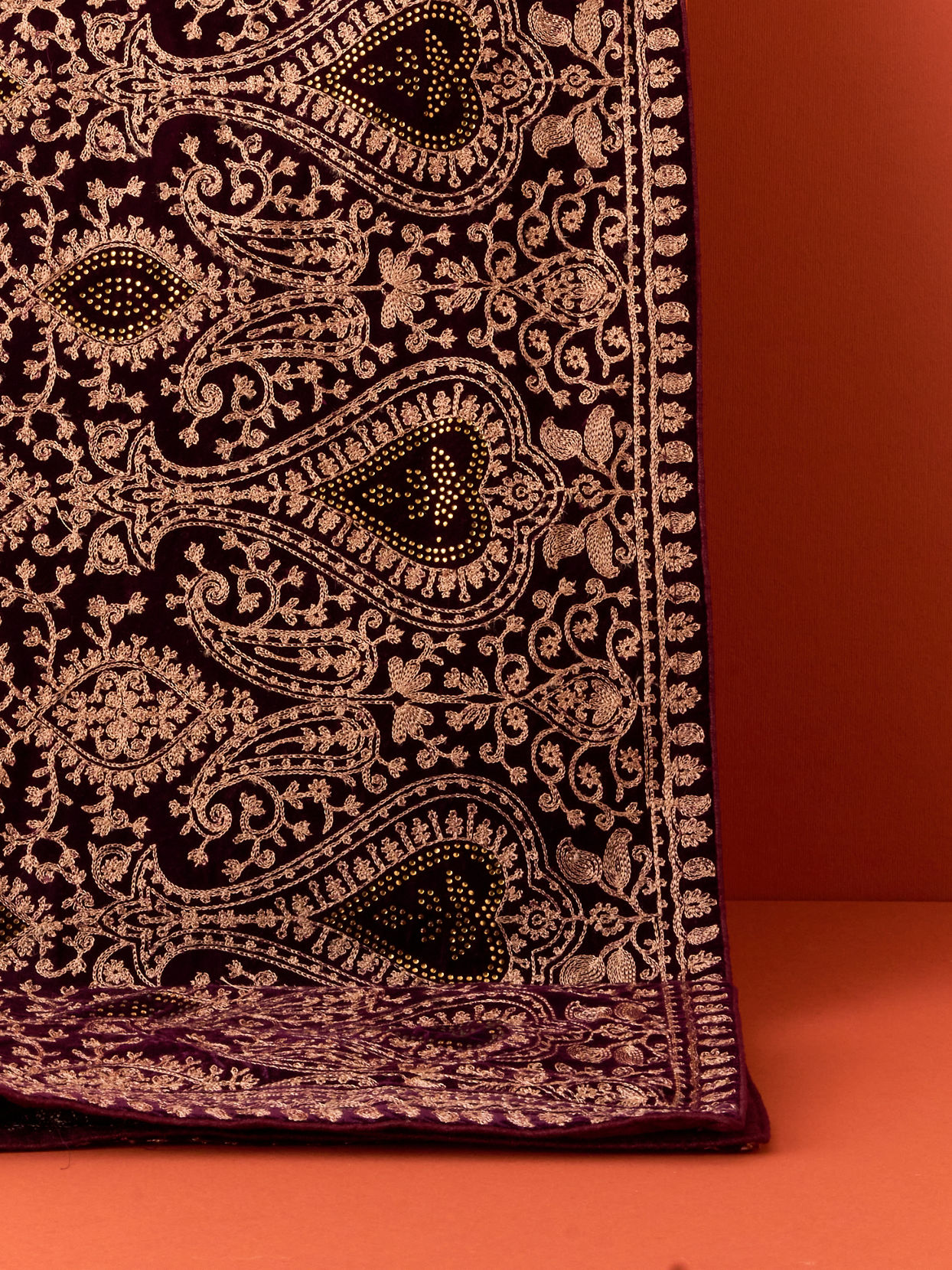 Manyavar Men Wine Red Pailsey Embroidered Dupatta