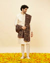 alt message - Manyavar Men Wine Red Pailsey Embroidered Dupatta image number 2