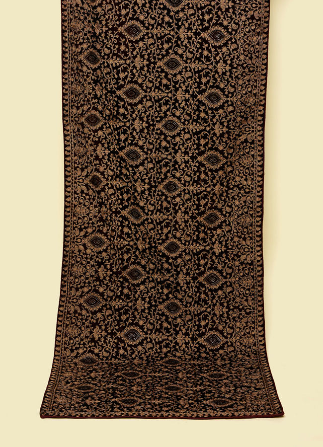 alt message - Manyavar Men Dark Maroon Imperial Paisley Patterned Dupatta image number 0