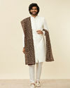 Manyavar Men Dark Maroon Imperial Paisley Patterned Dupatta