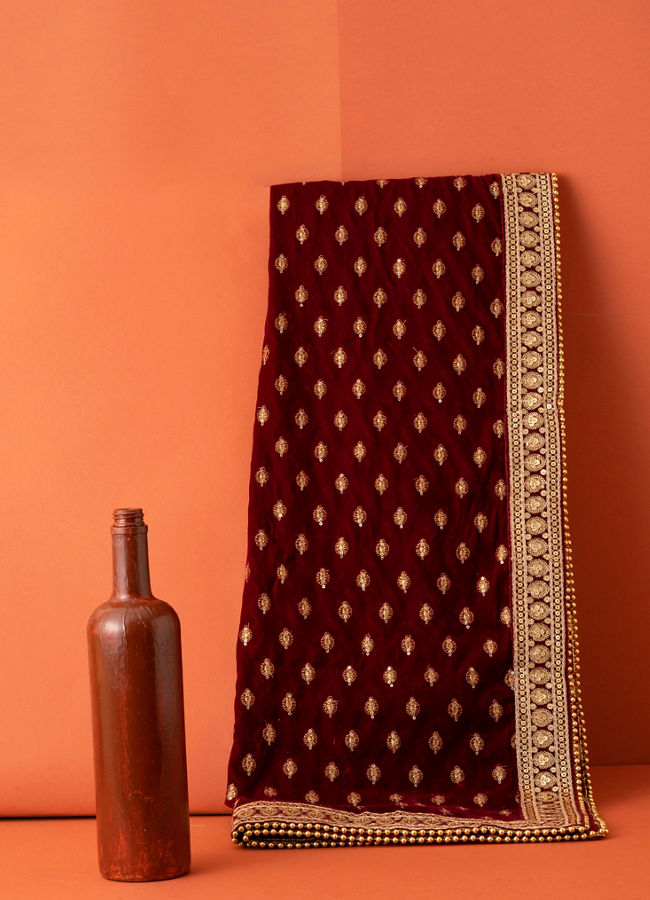 Manyavar Men Dark Maroon Buta Motif Dupatta