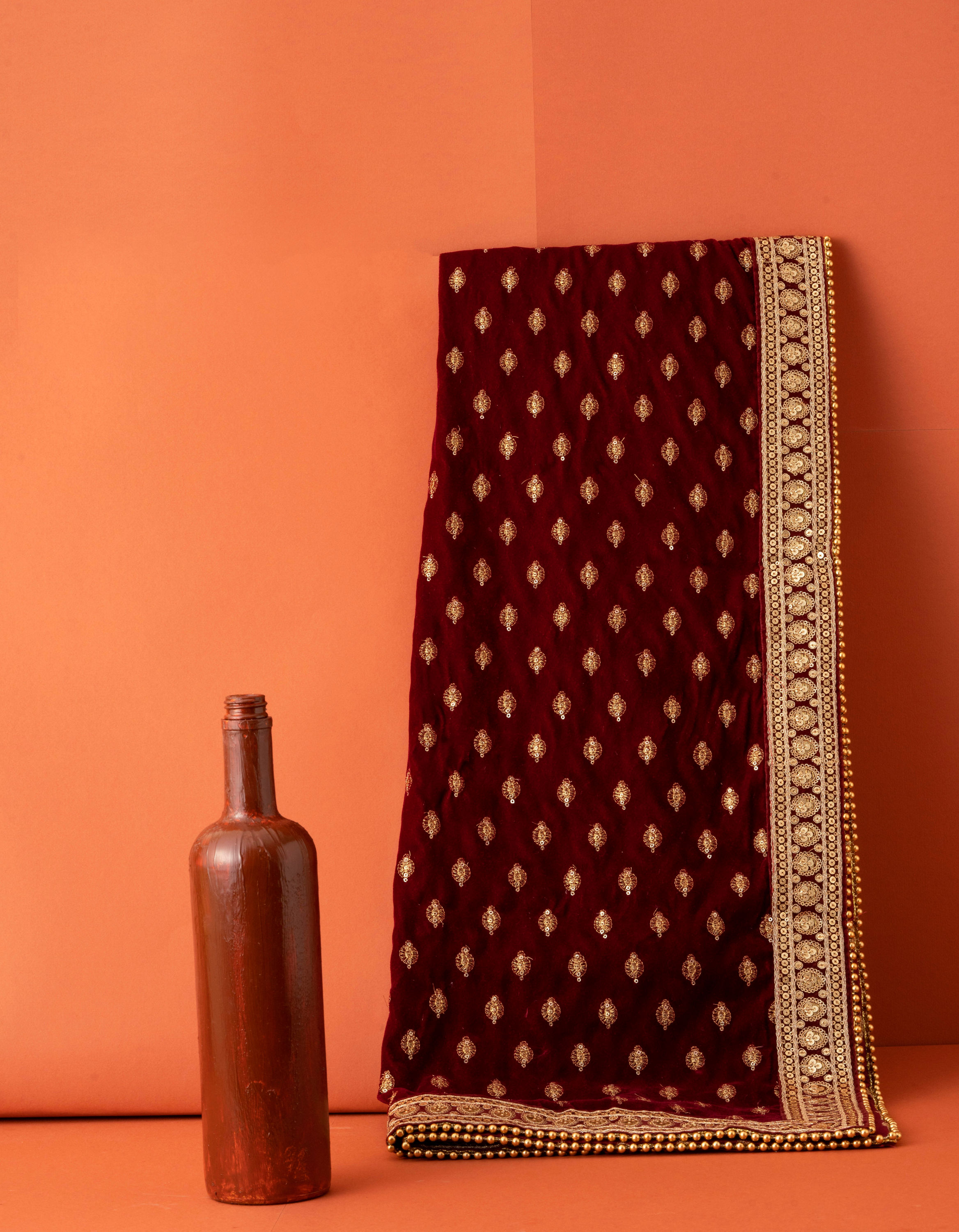 Manyavar Men Dark Maroon Buta Motif Dupatta