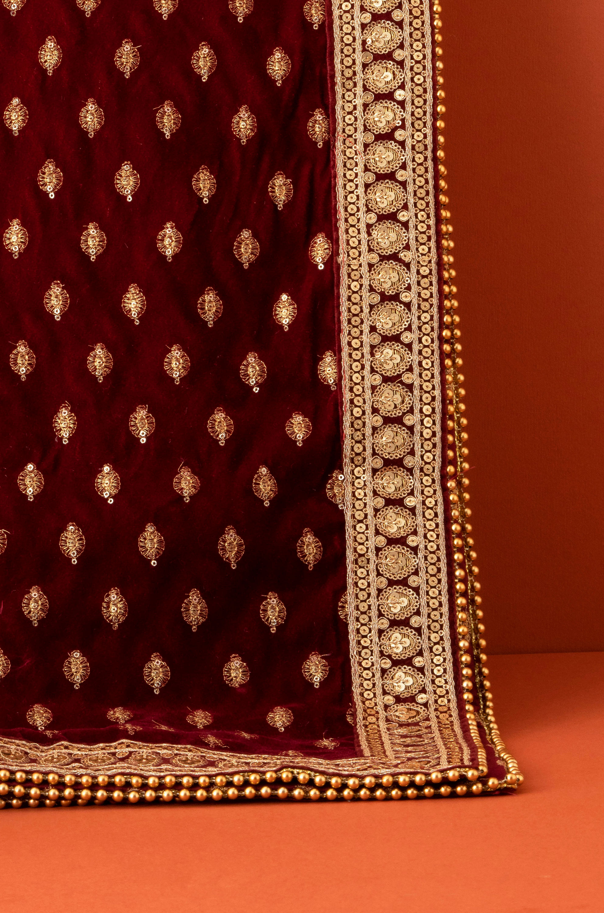 Manyavar Men Dark Maroon Buta Motif Dupatta