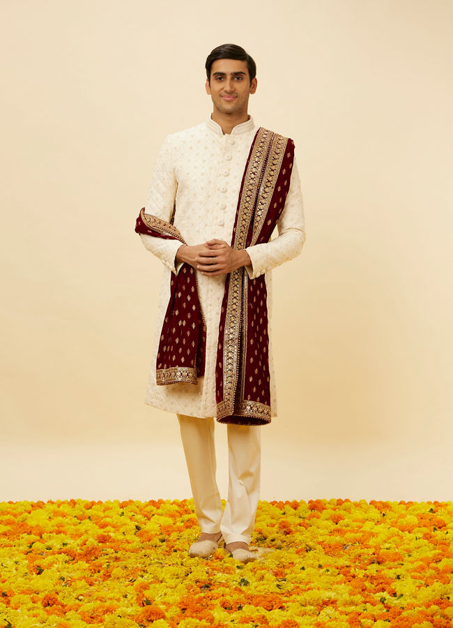 Manyavar Men Dark Maroon Buta Motif Dupatta