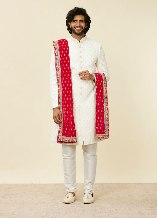 alt message - Manyavar Men Rani Pink Buta Patterned Dupatta image number 2