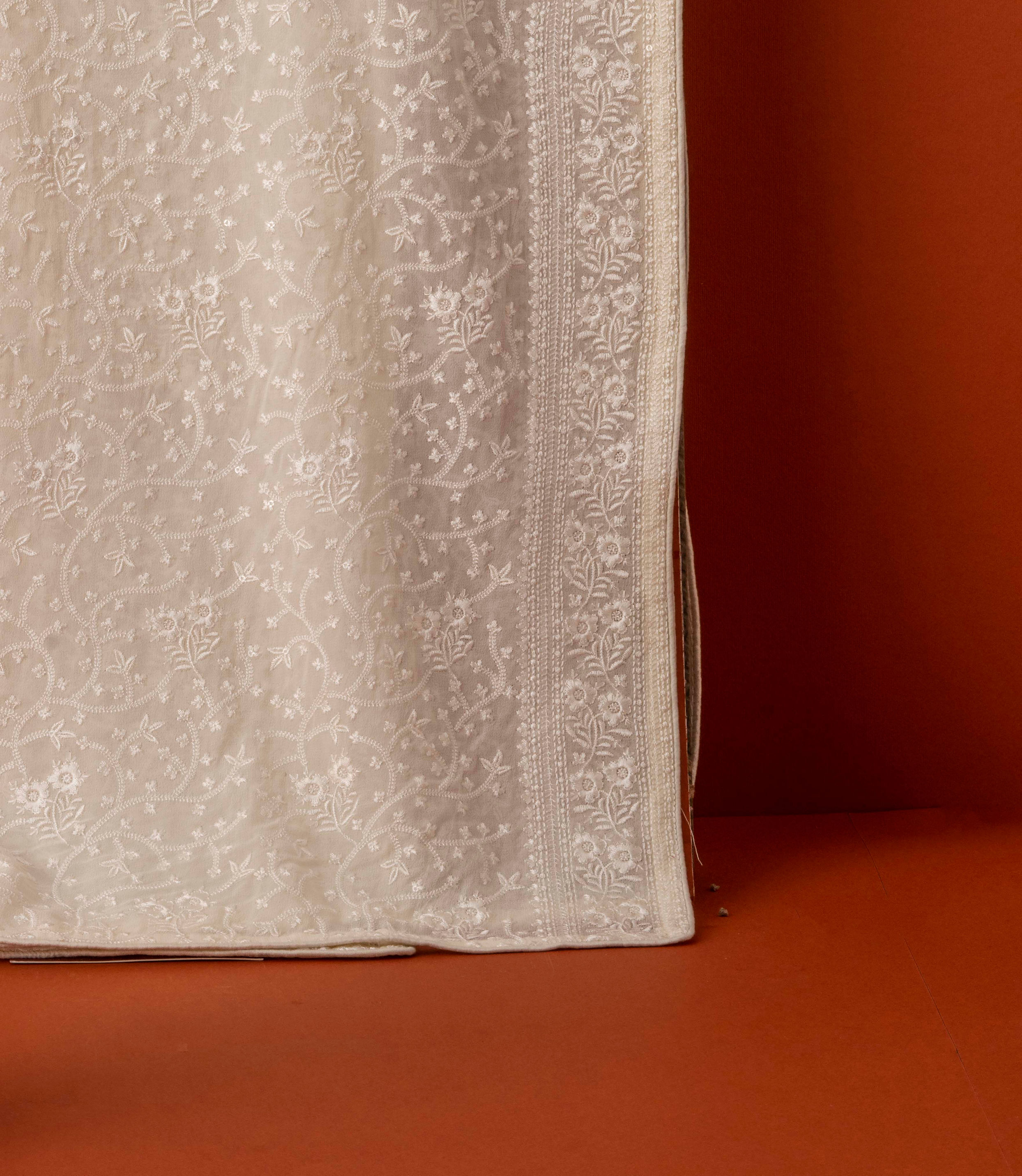 Manyavar Men Warm White Thread Work Dupatta