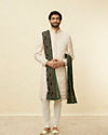 alt message - Manyavar Men Teal Green Chowkadi Motif Stole image number 2