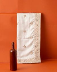 Manyavar Men Regal Beige Celebration Dupatta