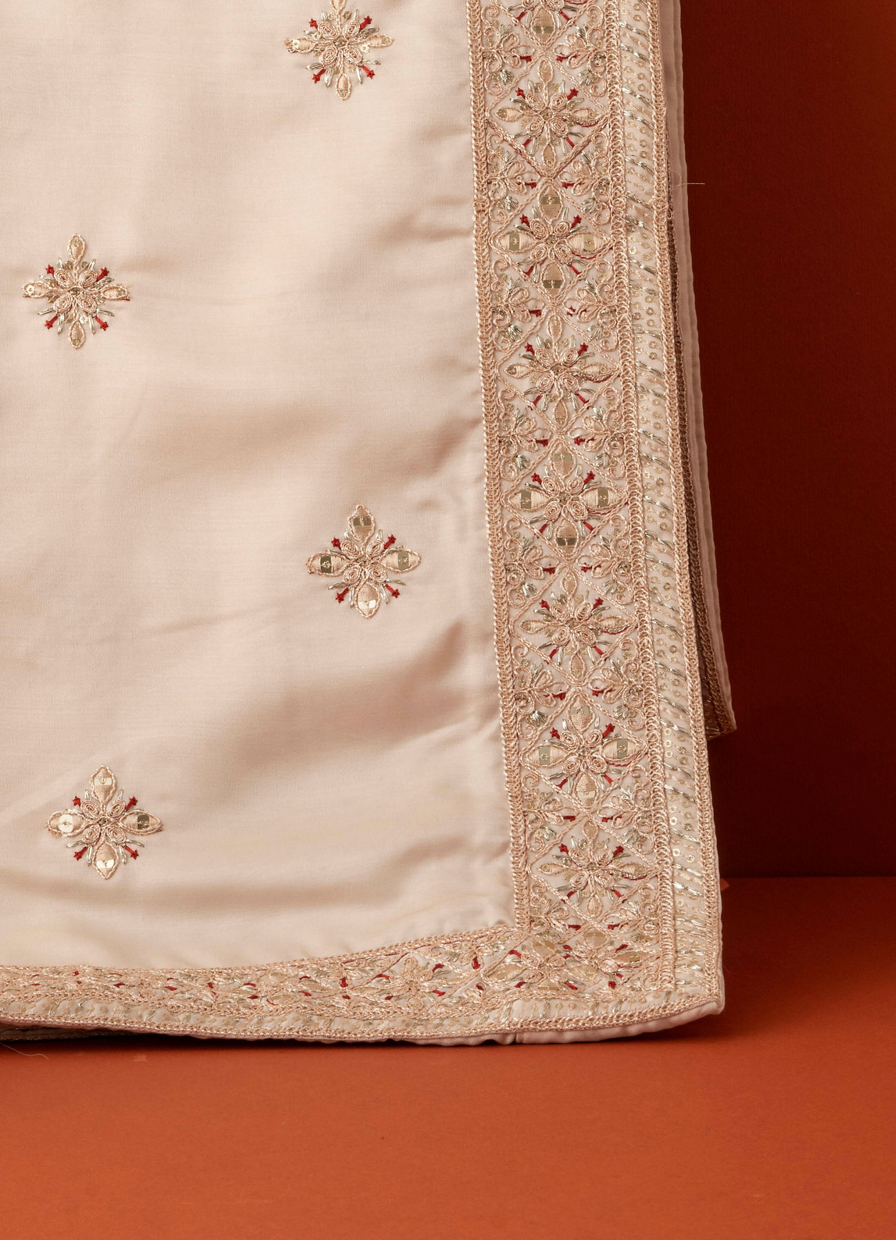 Manyavar Men Regal Beige Celebration Dupatta