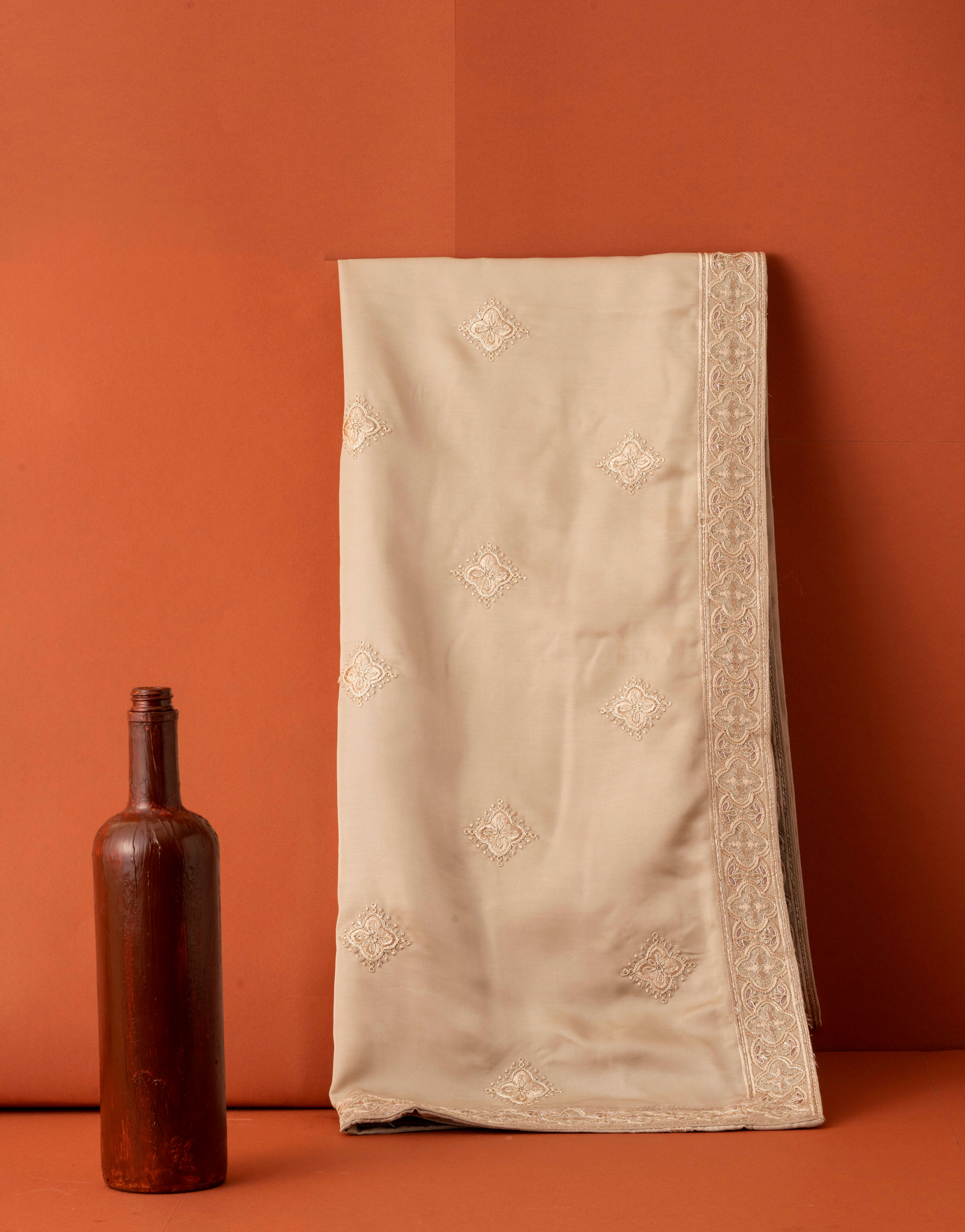 Manyavar Men Cream Satin Elegance Dupatta