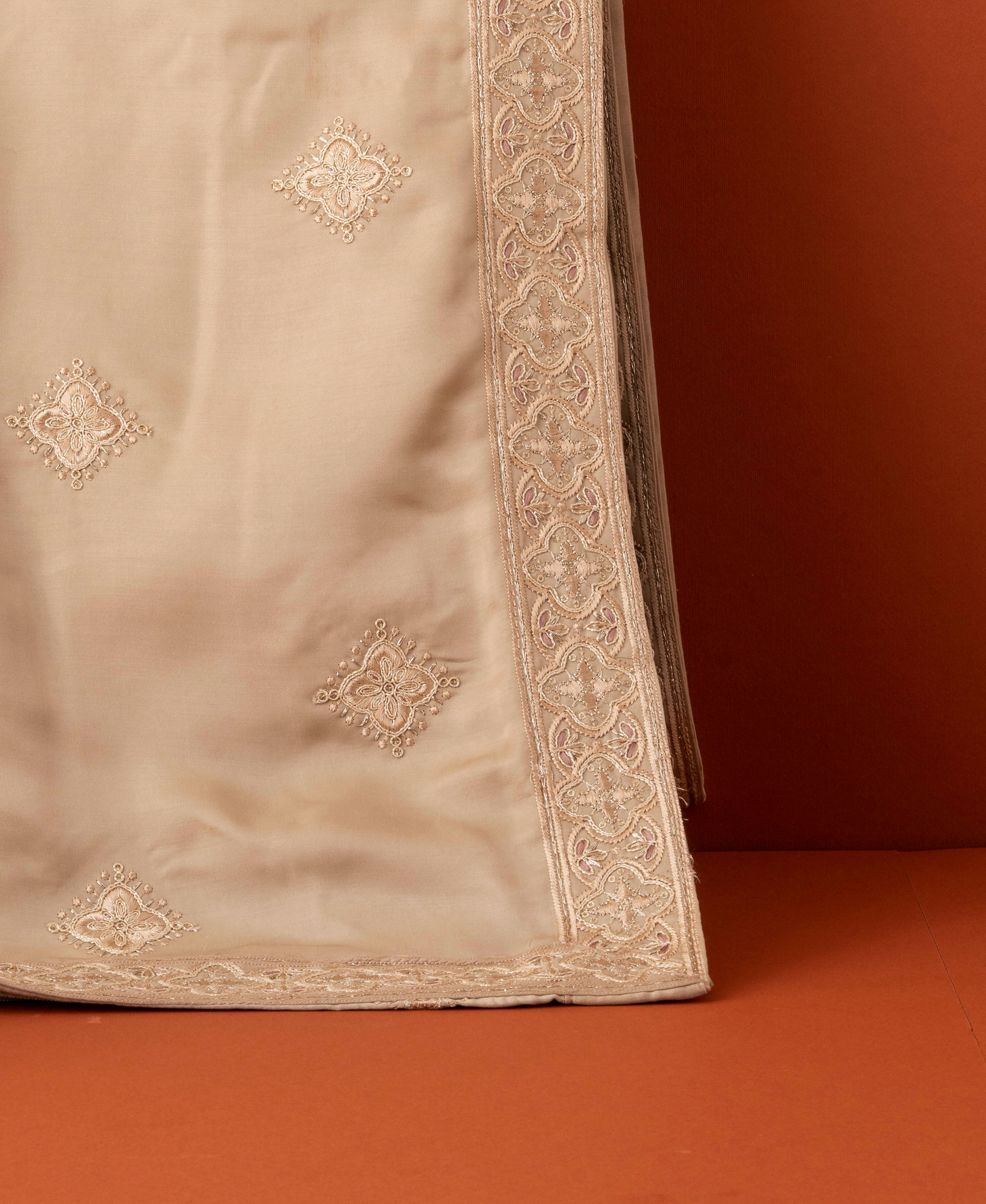 Manyavar Men Cream Satin Elegance Dupatta