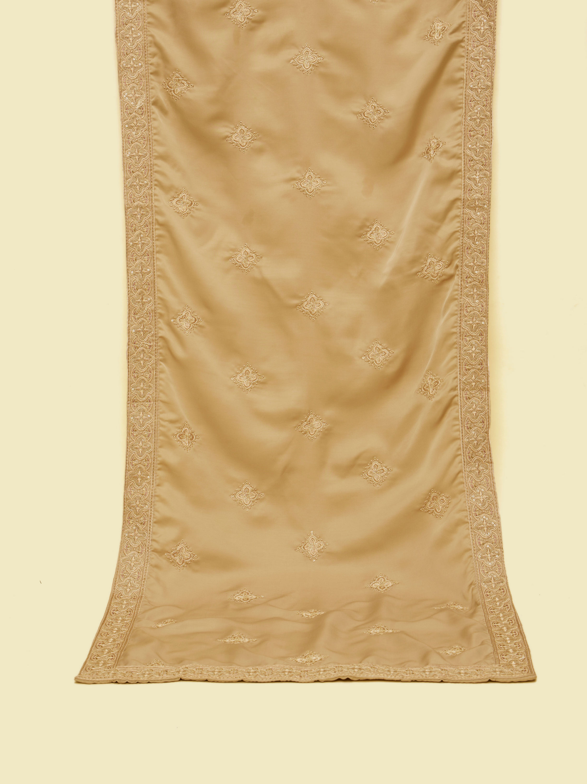 Manyavar Men Regal Beige Celebration Dupatta