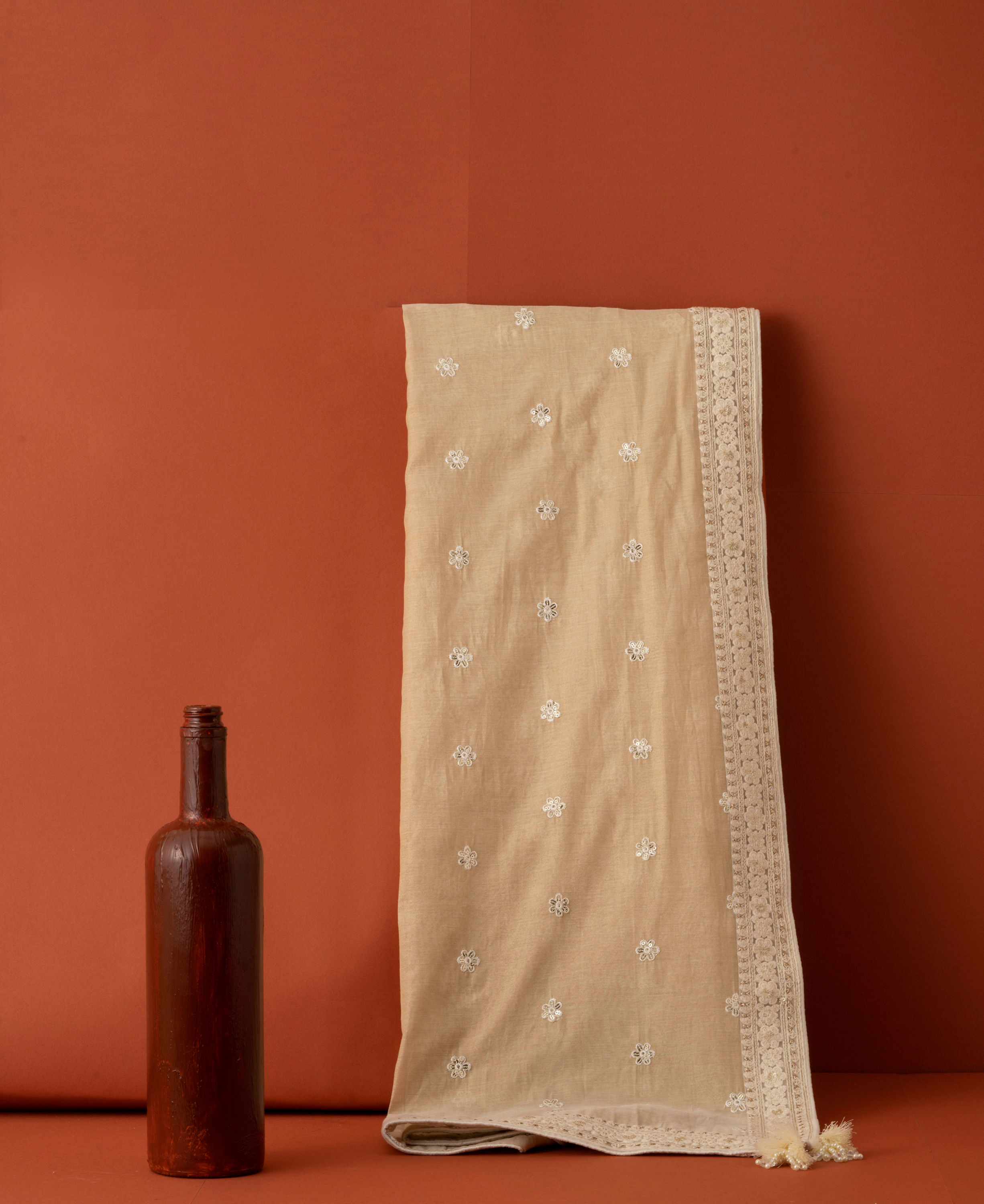 Manyavar Men Golden Glow Dupatta