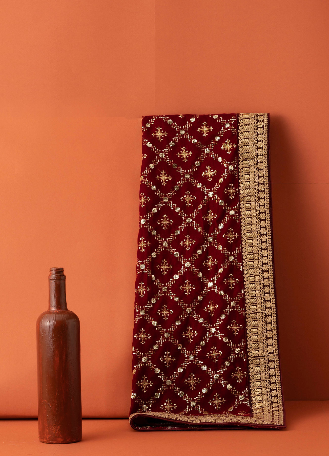 Manyavar Men Regal Red Velvet Dupatta