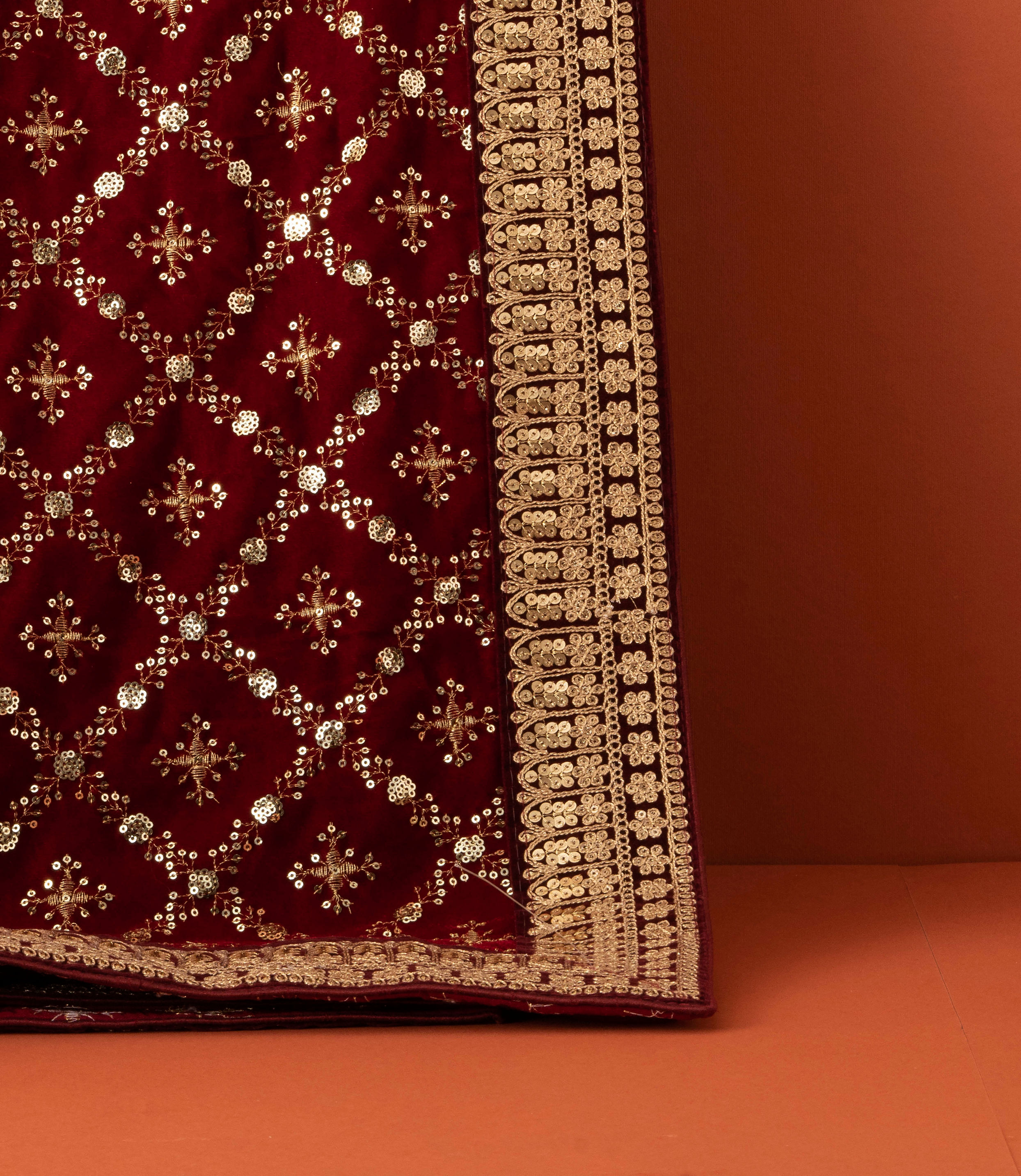 Manyavar Men Regal Red Velvet Dupatta