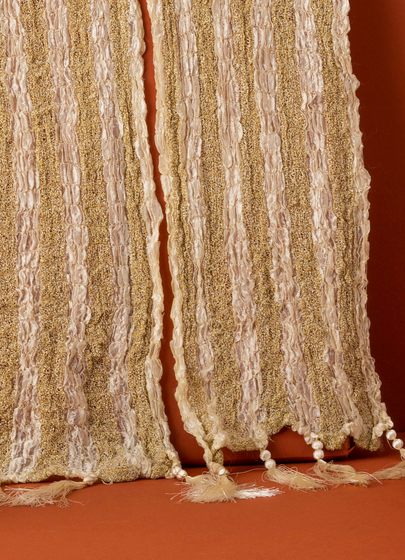 Manyavar Men Glistening Cream Dupatta