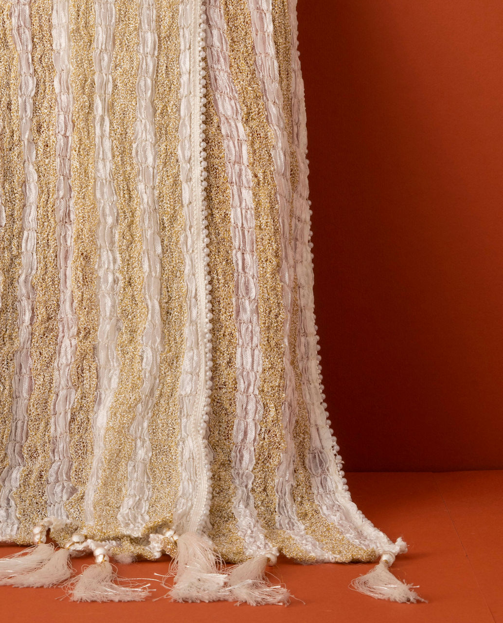 Manyavar Men Warm White Elegance Dupatta