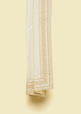 Manyavar Men White Elegance Dupatta