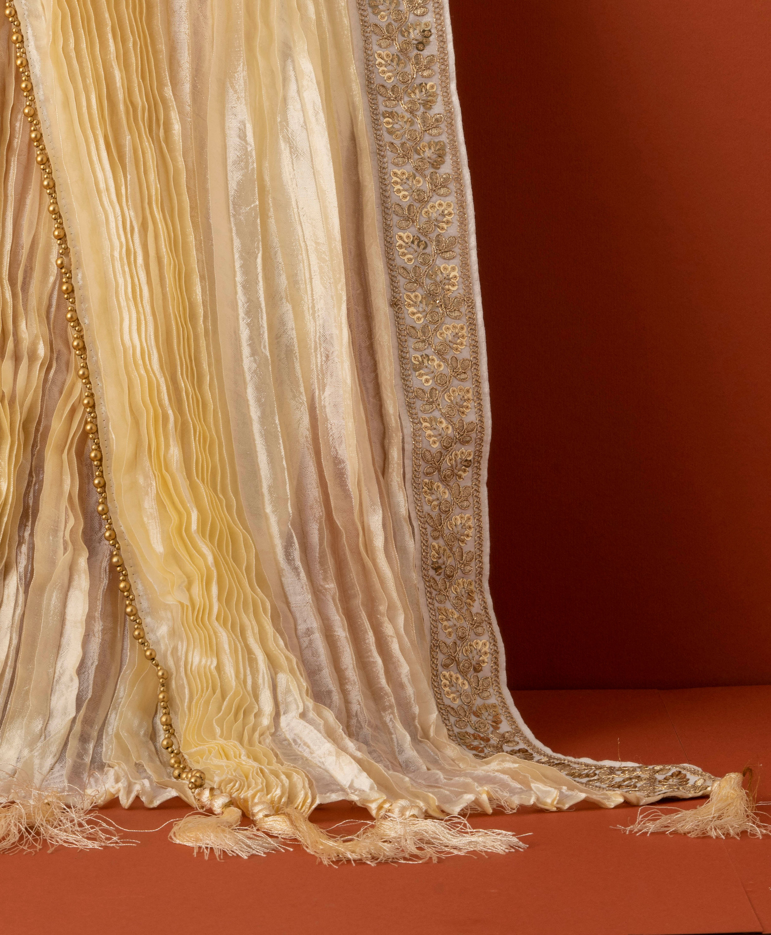 Manyavar Men Cream Elegance Dupatta